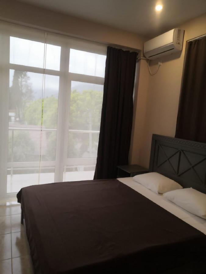 غاغرا Calipso Sea Hotel المظهر الخارجي الصورة