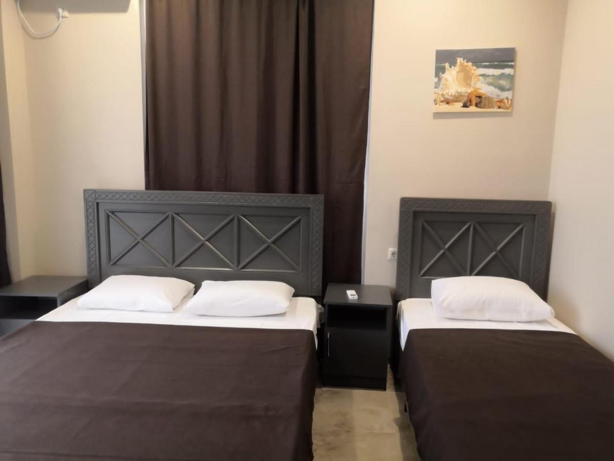غاغرا Calipso Sea Hotel المظهر الخارجي الصورة